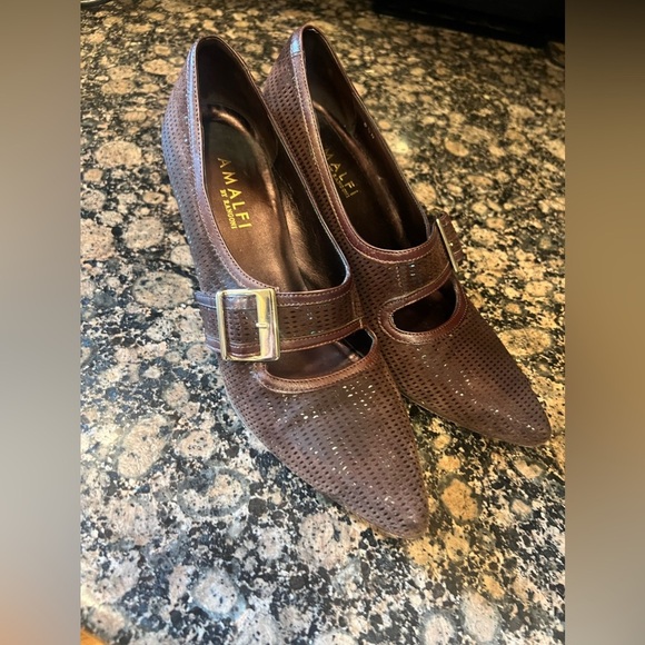 Amalfi by Rangoni ladies pumps brown. Made in Italy 8.5 Narrow. Very good cond - Picture 10 of 16